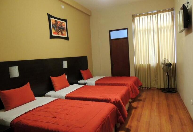 Отель Pacific Suites