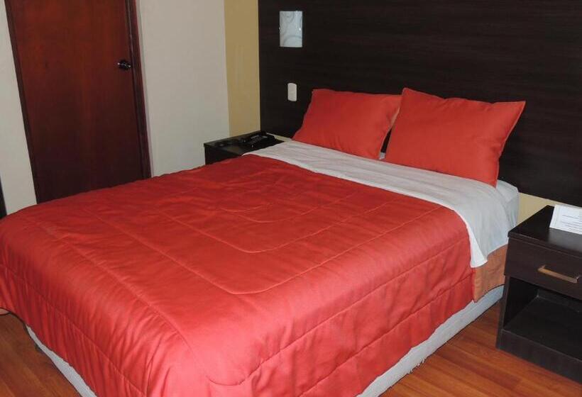 Отель Pacific Suites