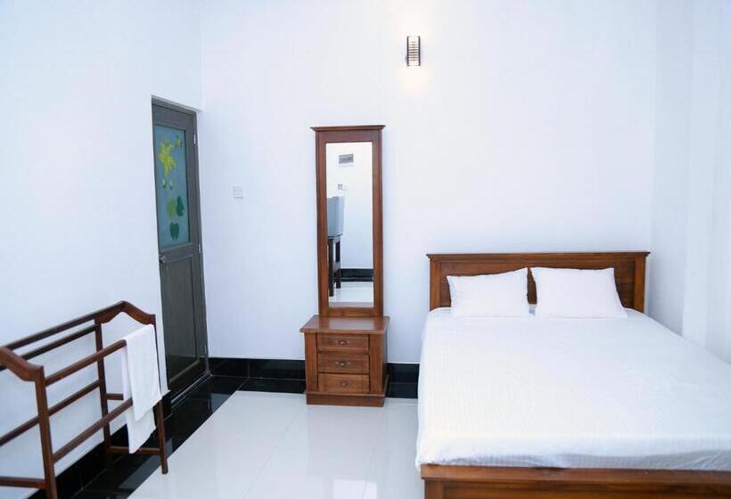 ホテル Peacock Heaven Ahangama