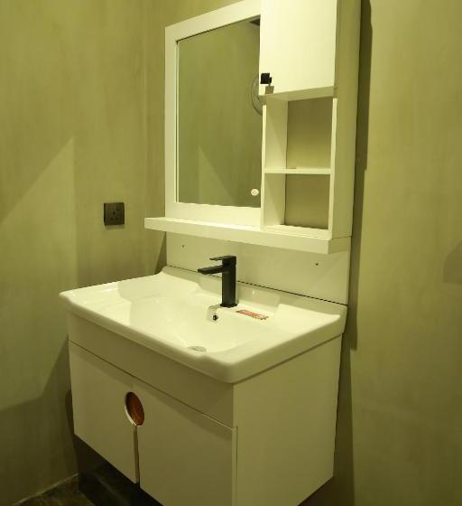 ホテル Peacock Heaven Ahangama