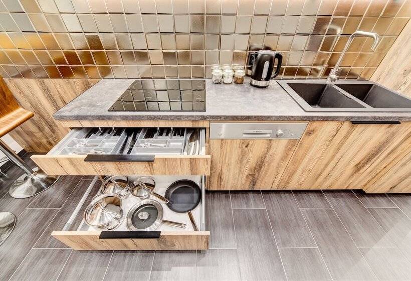 בית מלון כפרי Rint32