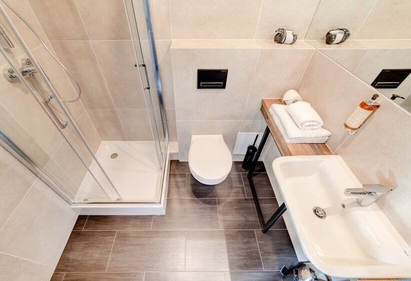 בית מלון כפרי Rint32