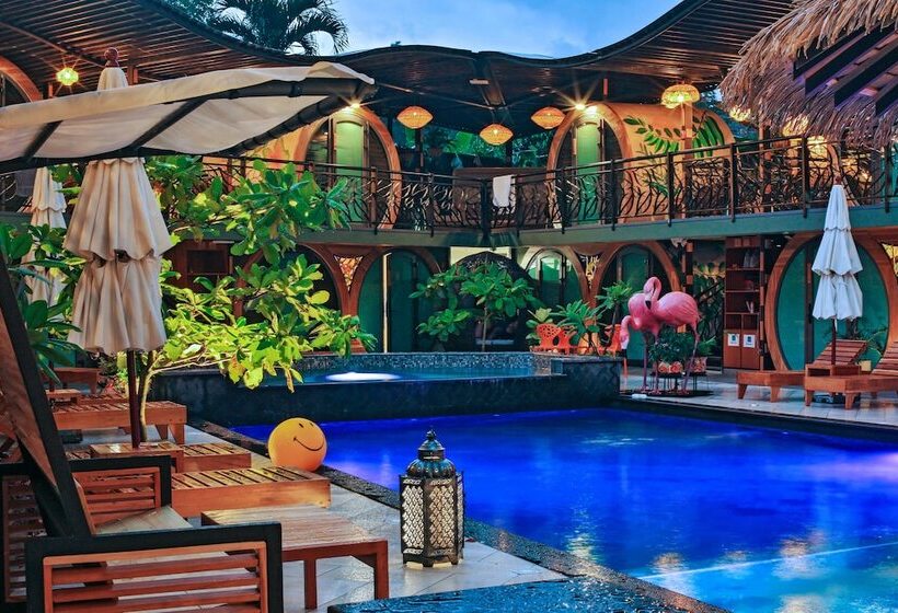 בית מלון כפרי Saranda Boutique