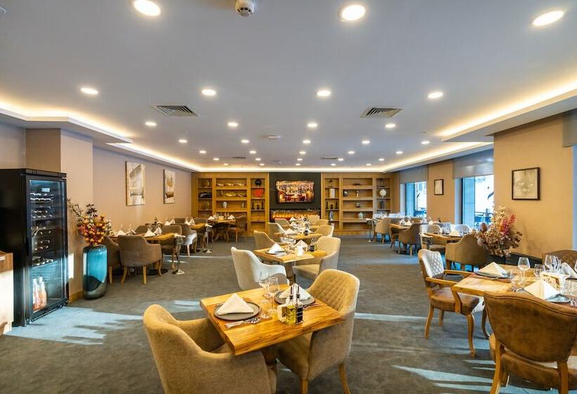 هتل Sarpi̇no Mountai̇n