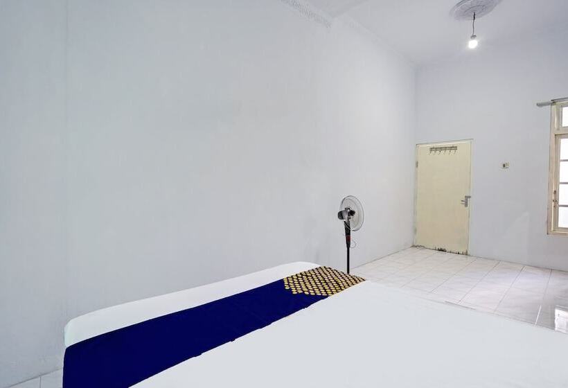 فندق Spot On 91868 Nusa Indah Guest House Syariah