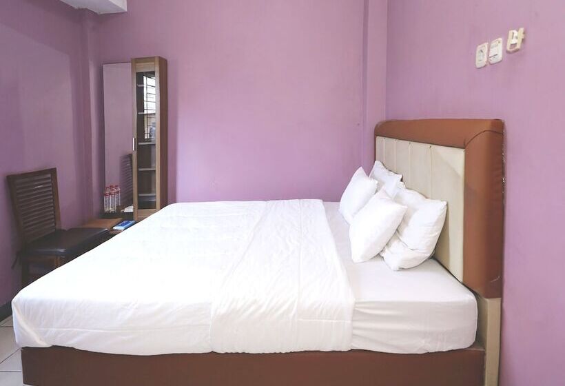 هتل Spot On 92022 Dian Tanjung Beringin