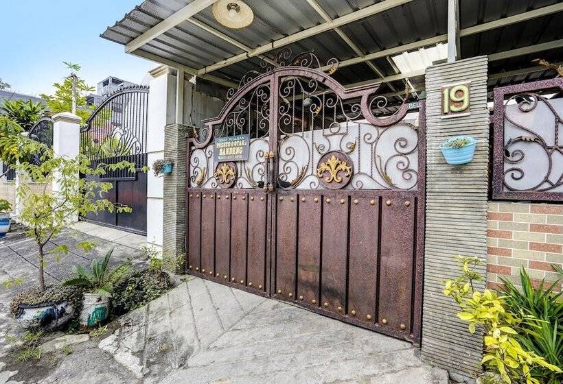 酒店 Spot On 92461 Aini Syariah Homestay