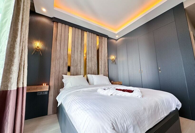 فندق Teker Luxury