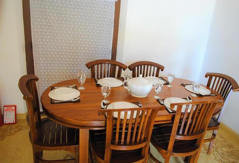 בית מלון כפרי The Kabok Villa By Vivanya