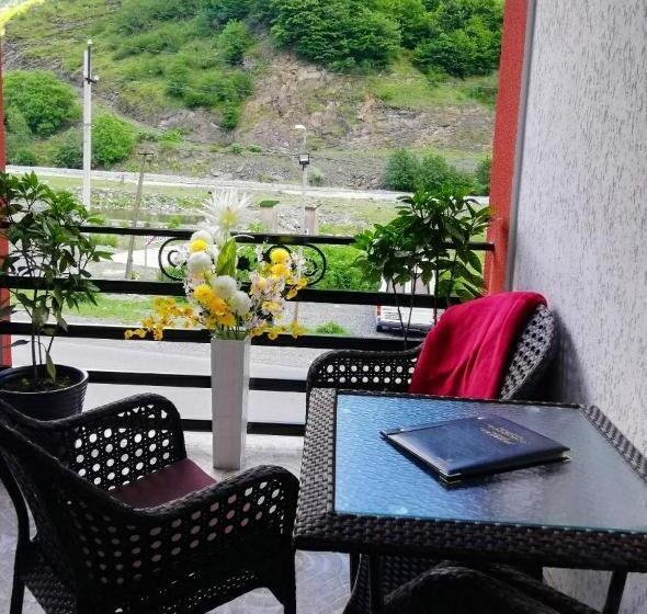 בית מלון כפרי Tradition