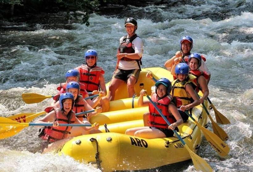 בית מלון כפרי Tradition