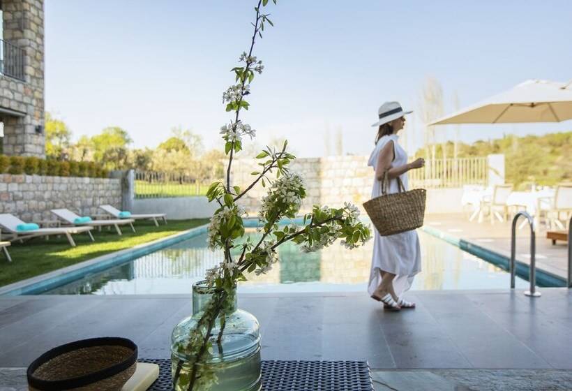 فندق Trio'da Kazdaglari