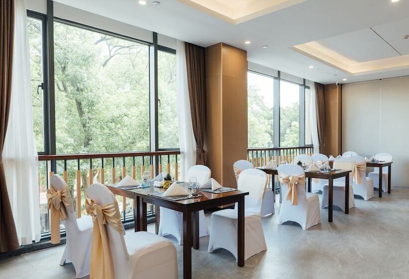 酒店 White Swan Guest House Meizhou