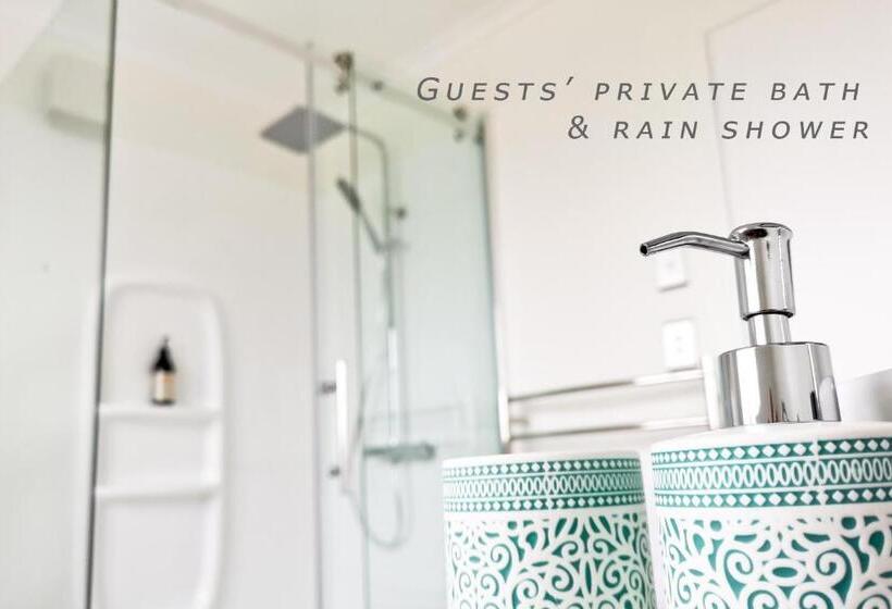 Kahurangi Twizel Hosted Bed & Breakfast