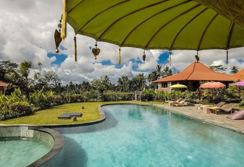 Kampung Uma Dawa Resort And Spa