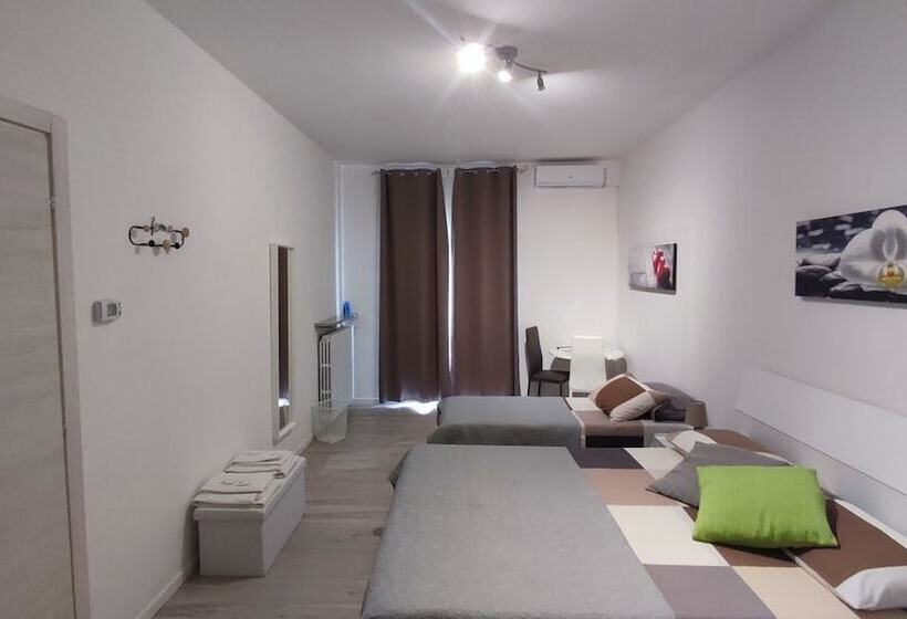 Nautica Tarello Casa Ena B&b