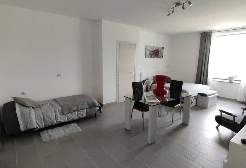 Nautica Tarello Casa Ena B&b