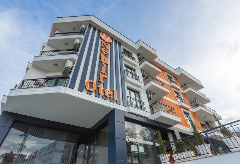 Nehir Otel