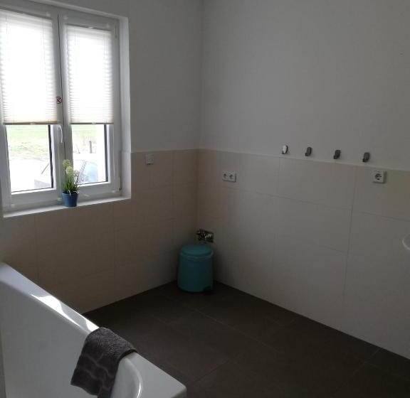 Пансион Apartmenthaus Mehrow