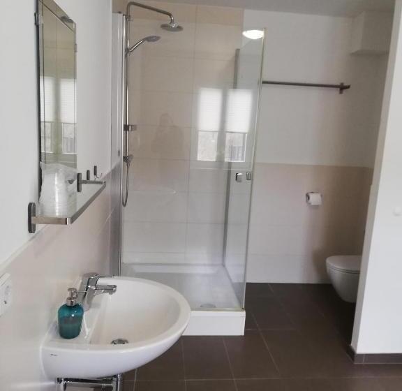 Пансион Apartmenthaus Mehrow