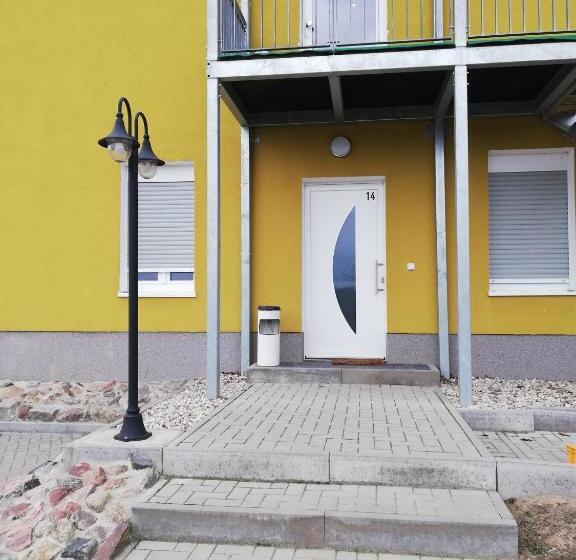 Пансион Apartmenthaus Mehrow