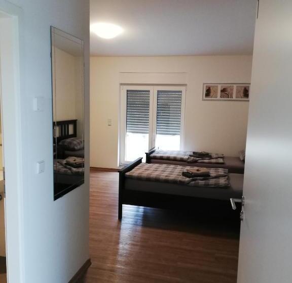 ペンション Apartmenthaus Mehrow
