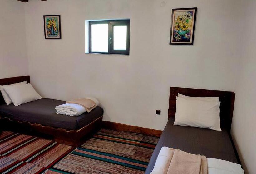 פנסיון Apartments Alexandra