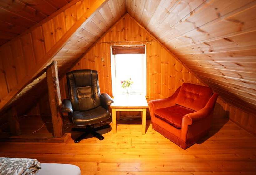 펜션 Arctic Rooms Rektor