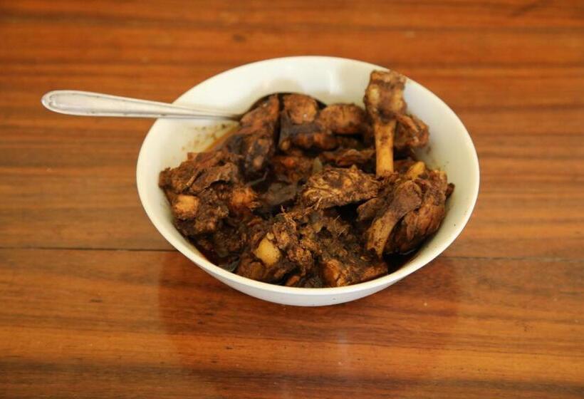 ペンション Dilpasan Villa