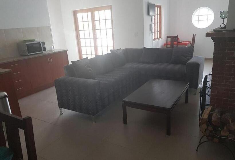 بنسيون Fama Lodge Rm11