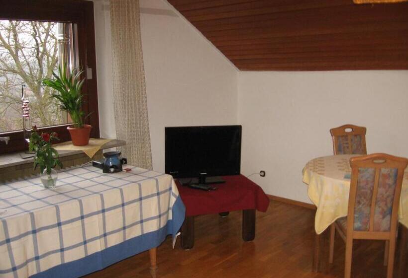 Пансион Gereutweg 18