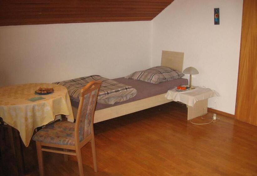 Пансион Gereutweg 18