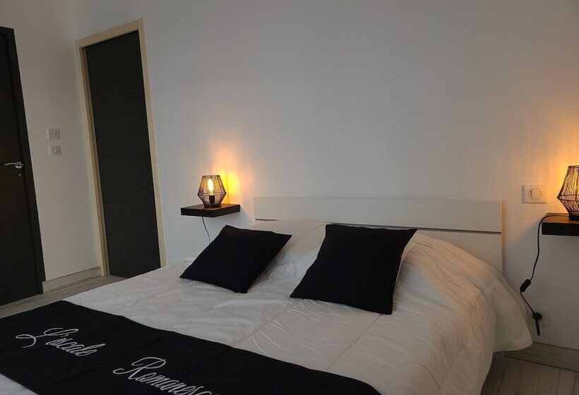 بنسيون L Escale Romanesque