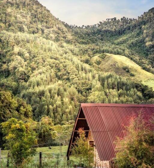 پانسیون La Laguna Hostal