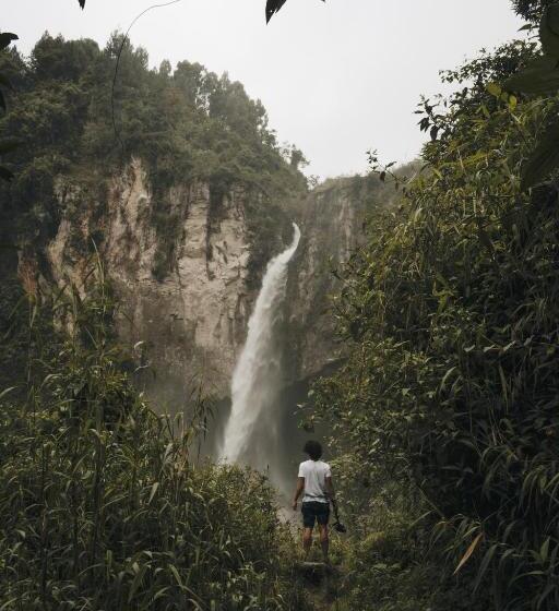 ペンション La Laguna Hostal