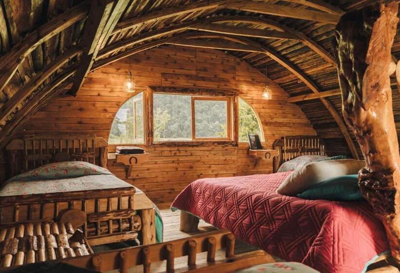 پانسیون La Laguna Hostal