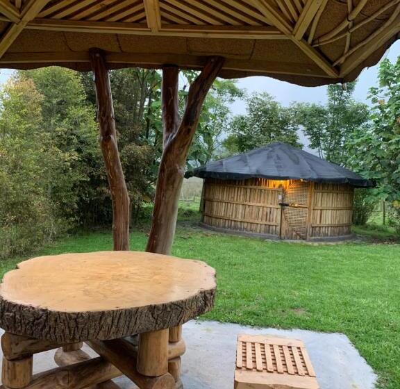 پانسیون La Laguna Hostal