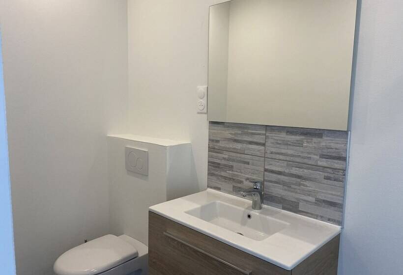 Пансион Les Chambres D Hôtes De La Bruxenelle