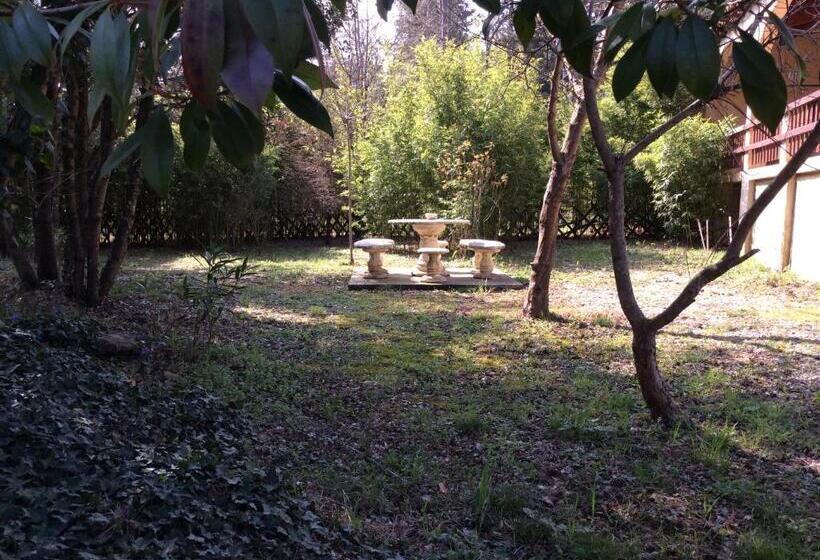 بنسيون Les Jardins De Valaurie