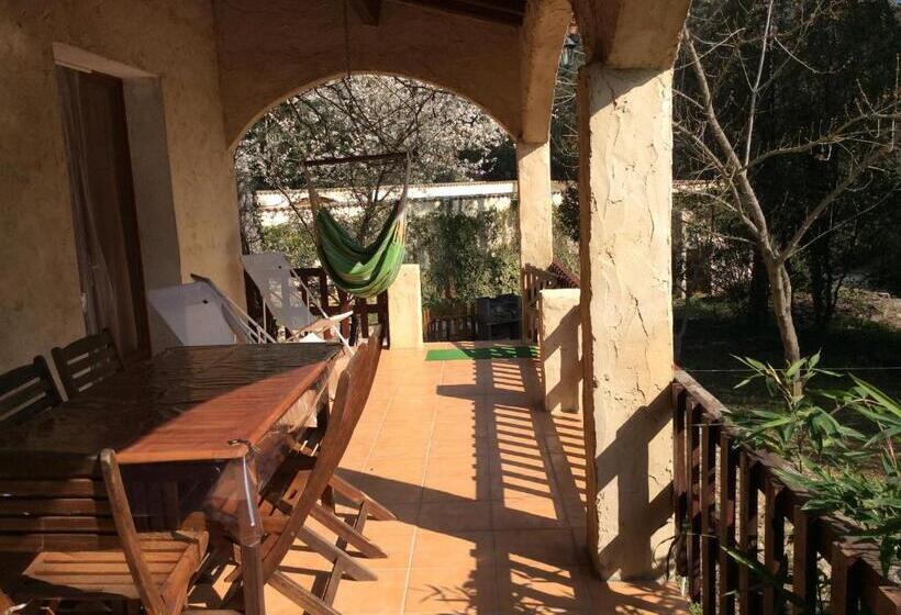 بنسيون Les Jardins De Valaurie