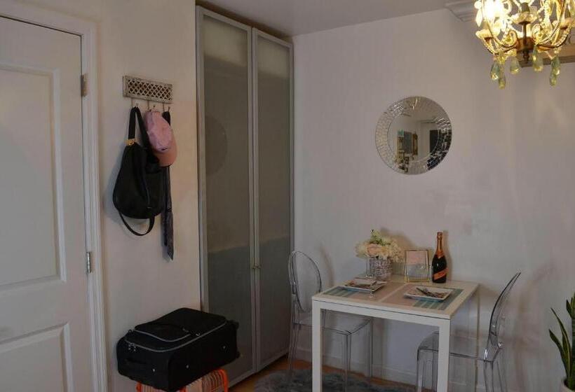 بنسيون Miami Private Guest House