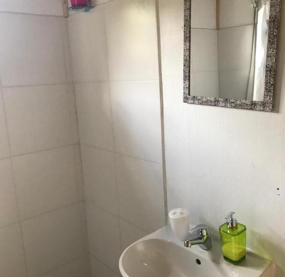 بنسيون Monte Campamento Hostel