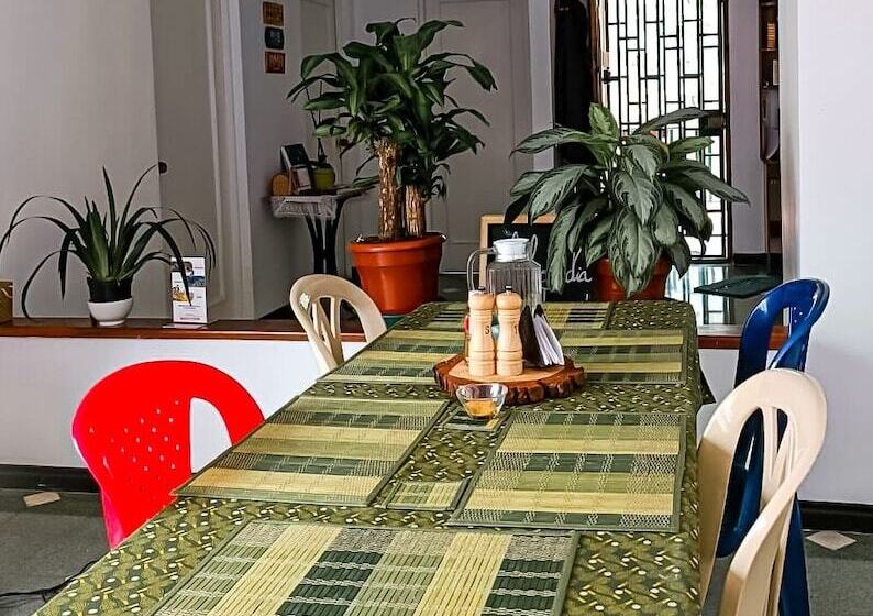 膳宿费 Moradia Laureles Medellin