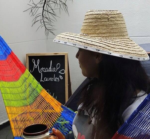 膳宿费 Moradia Laureles Medellin