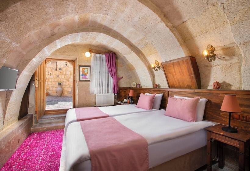 ペンション Peri Cave Konak