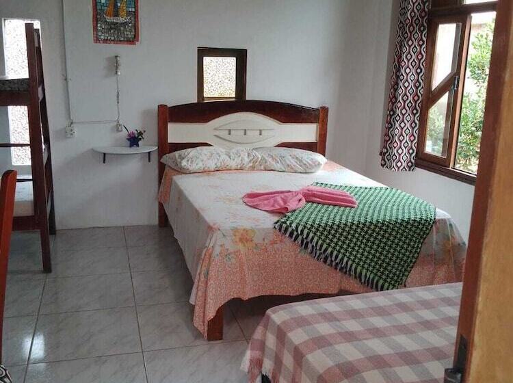 ペンション Pousada Revoada Dos Papagaios