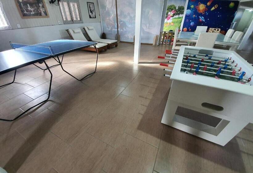 Пансион Residencial Rei Thomas