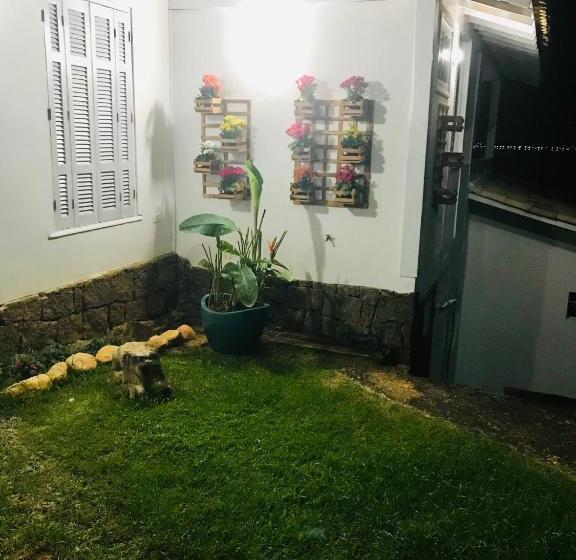 Пансион Sky Lounge Suítes Rooftop Santa Mônica