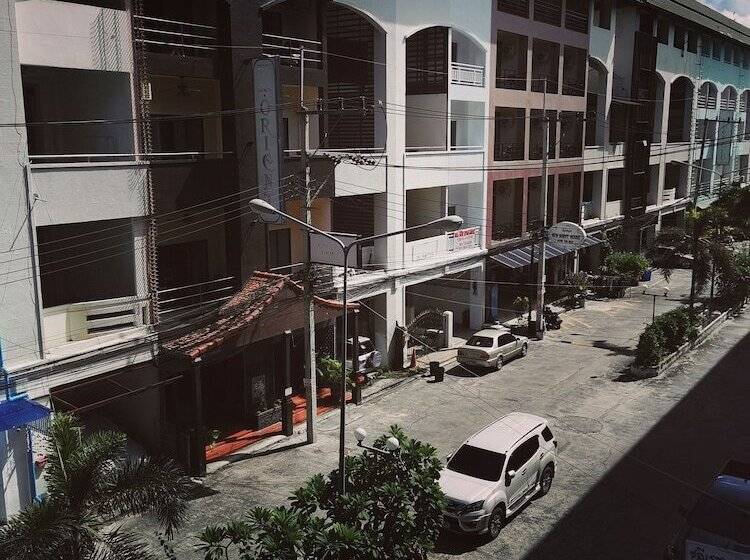 ペンション Sorot House