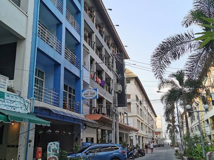 ペンション Sorot House